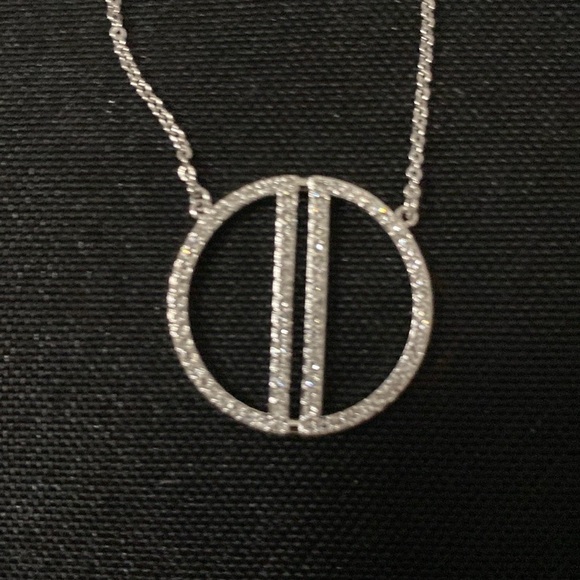 Nic & Syd Silver Necklace Swarovski Crystals approx. 16”Adjustable chain clasp - Picture 8 of 12